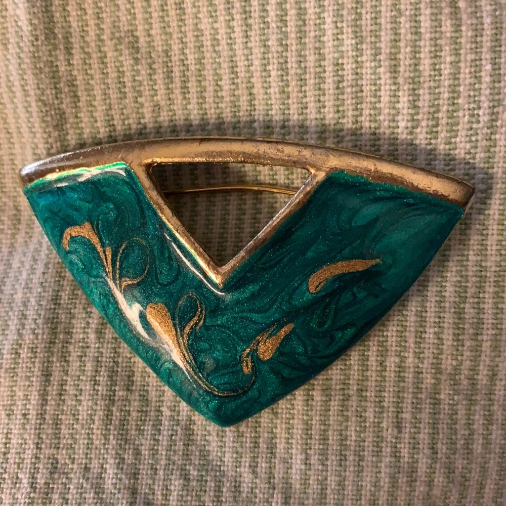 Vintage 1928 Jewelry Pin